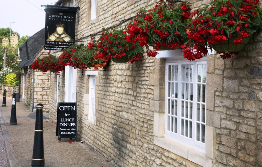 Queens Head Inn 나싱턴 외부 사진